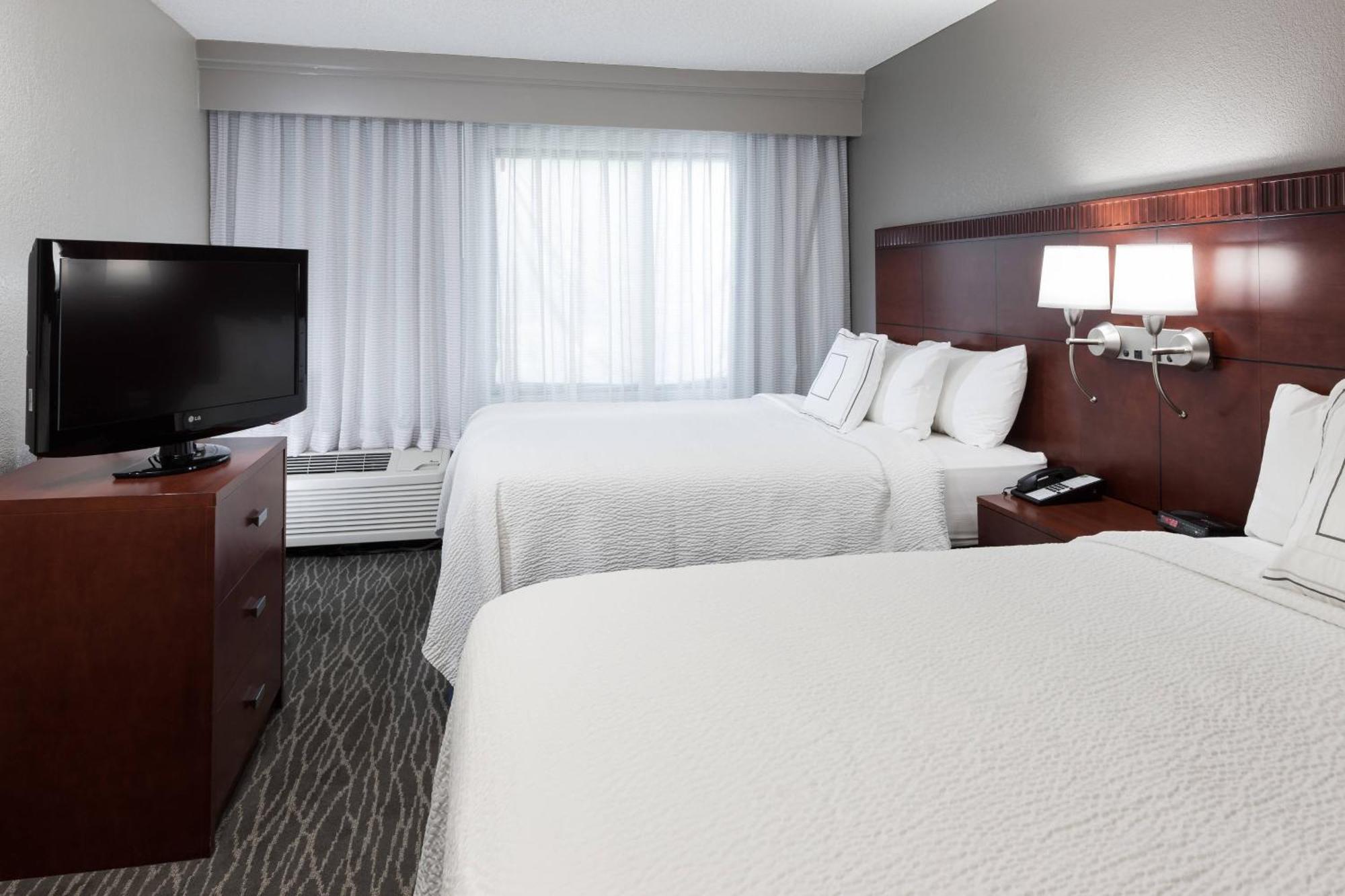 Courtyard By Marriott Waco Hotel Екстериор снимка